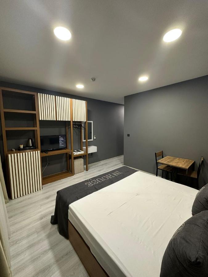 In House Suite Истанбул Екстериор снимка